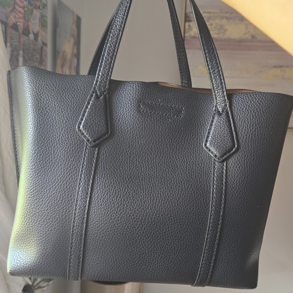 EUC Tory Burch Women's Perry Small Triple Compartment Tote black w red, leather - Picture 4 of 12